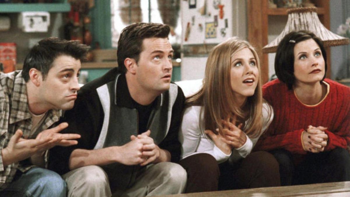 Friends es una de las series más icónicas de Warner Channel y podrás ver su primer capítulo. Foto: Warner Bros.