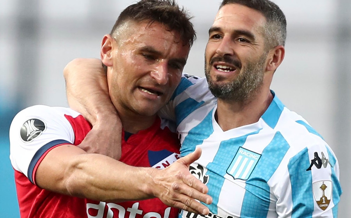 El Nacional ha estado saliendo de Uruguay por la Copa Libertadores. (Foto: AFP)