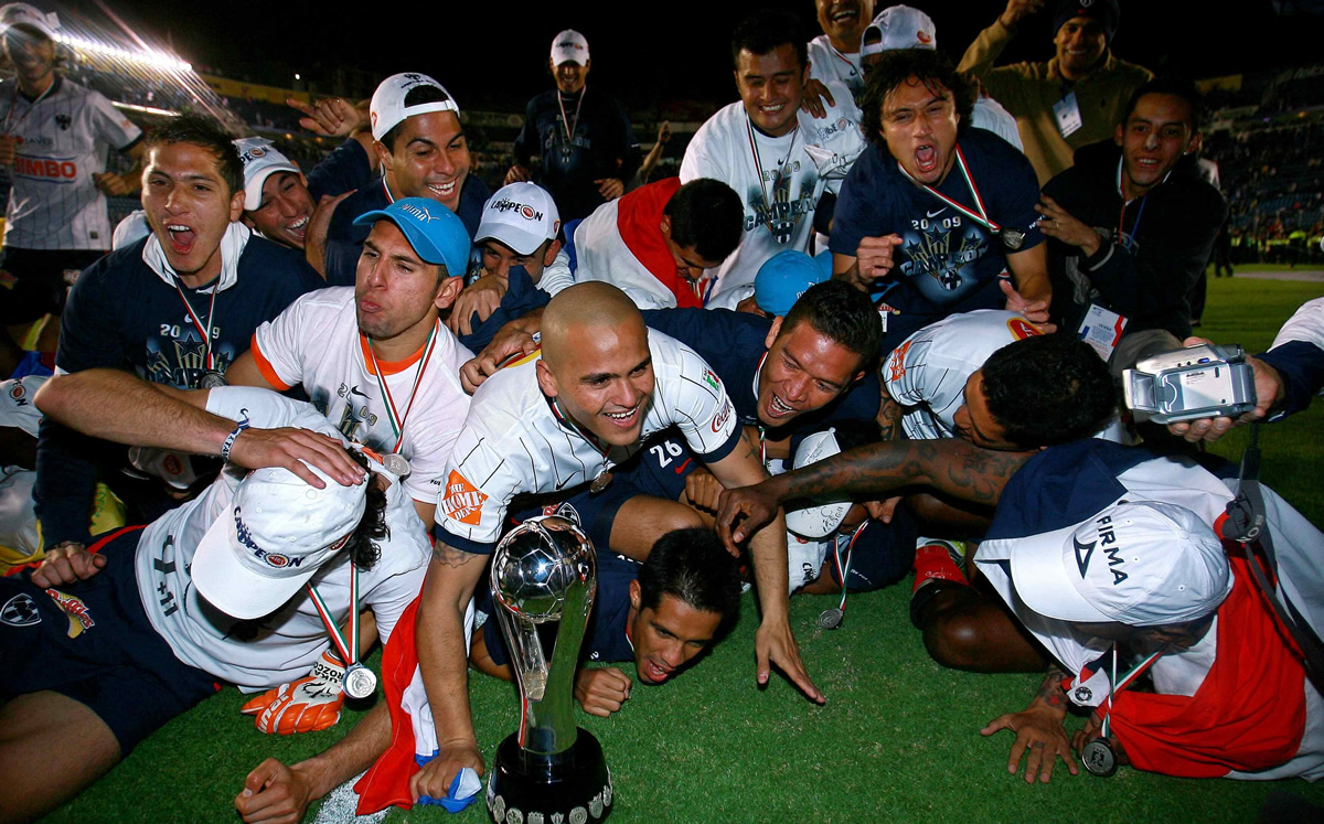 Rayados ganó el título del A2009 bajo el mando de Víctor Manuel Vucetich. (Foto: Mexsport)