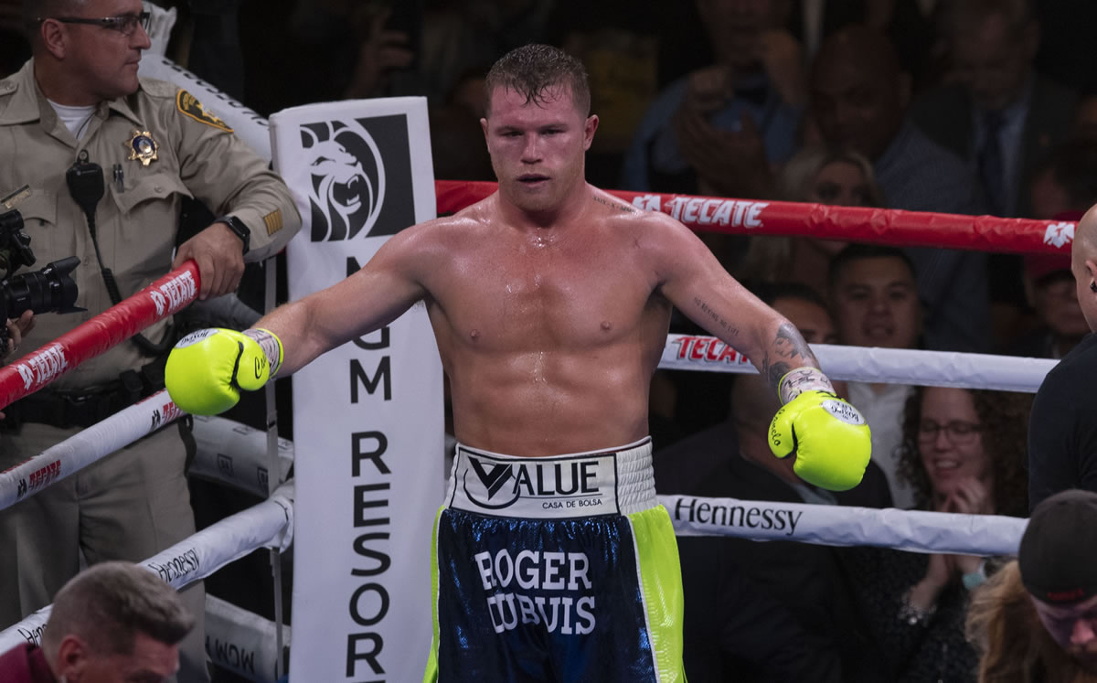 Canelo Álvarez es el objetivo de Mario Cázares. (Foto: Mexsport)