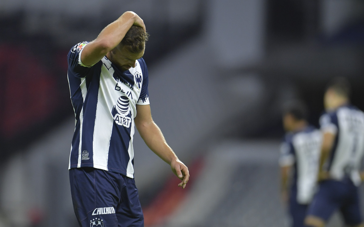 Vincent Janssen se perdió el Clásico Regio ante Tigres. (FOTO: Mexsport)