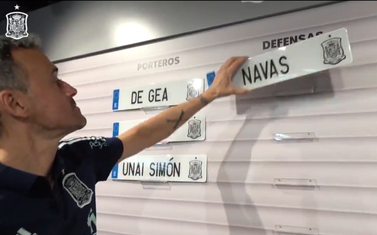 Luis Enrique, DT de la Furia Roja, fue el protagonista del video. FOTO: Captura de video @SeFutbol