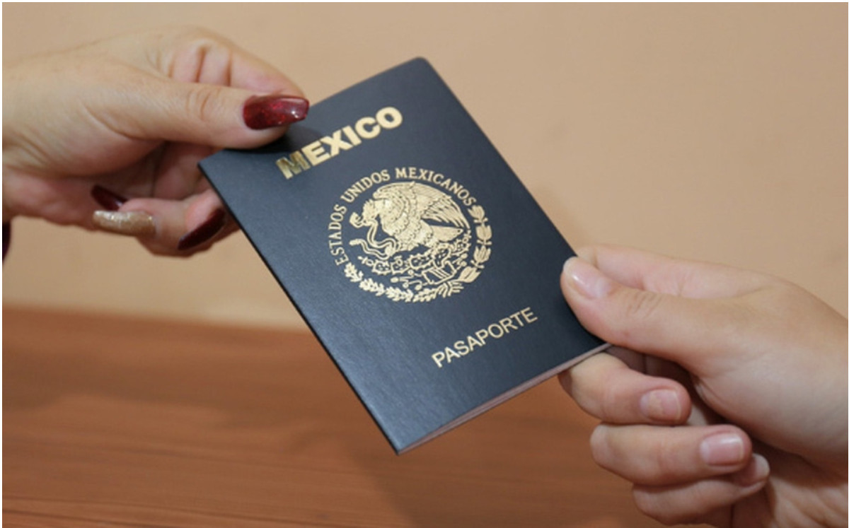El trámite del pasaporte tarda en promedio entre dos y tres horas. (FOTO: Milenio).