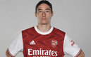 El mexicano sigue destacando (Cortesía Arsenal)