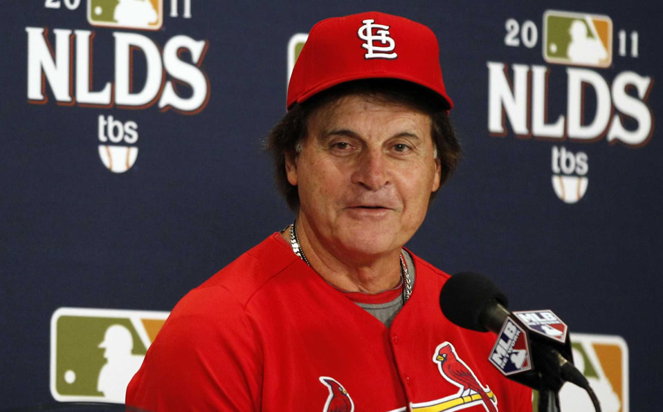 ¿Tony La Russa vuelve a dirigir en Grandes Ligas?