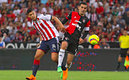 El jugador de Chivas prendió a los seguidores rojinegros (Imago7)