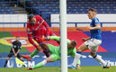 Pickford lesionó a Van Dijk. (Foto: AFP)