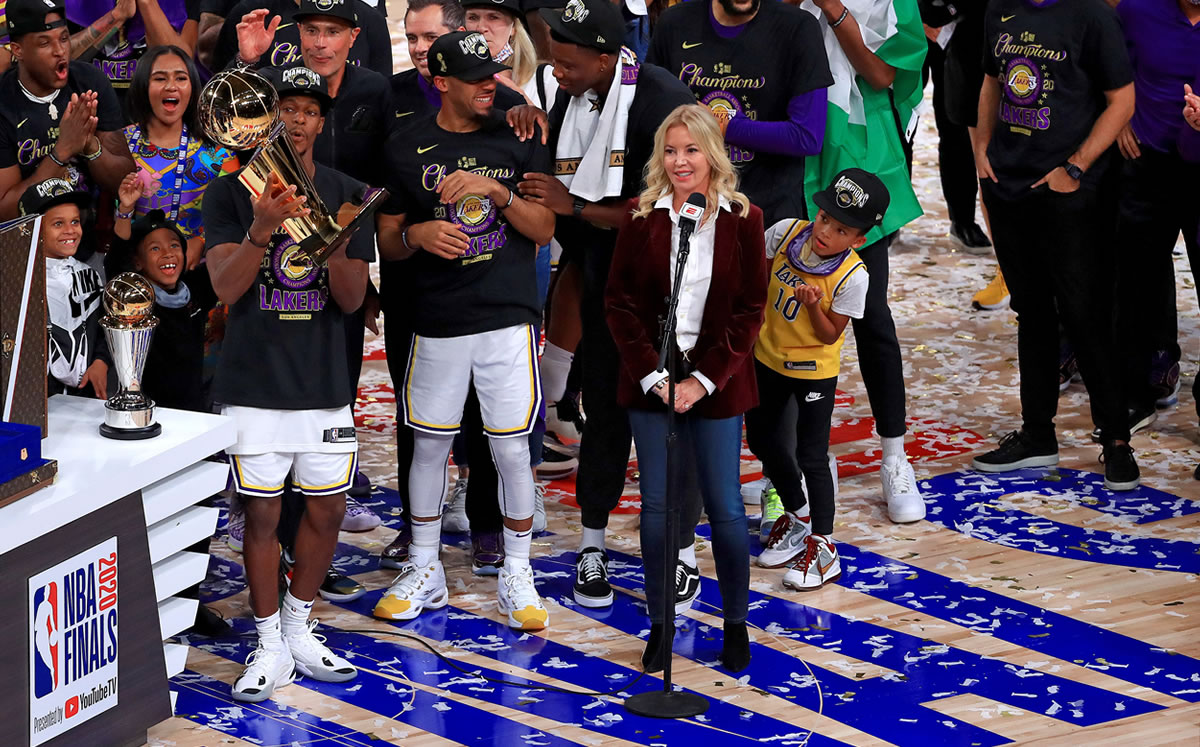 Los Angeles Lakers defenderán su cetro (AFP)