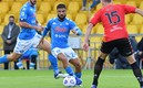 Lorenzo Insigne consiguió uno de los goles en la victoria del Napoli 2-1 sobre Benevento; su hermano Roberto logró el descuento. Foto: AFP