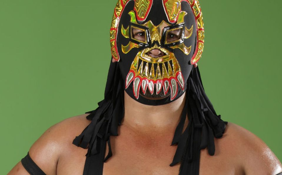 Ephesto, el hombre que complementa la "triada diabólica" que por años brilló en el CMLL.