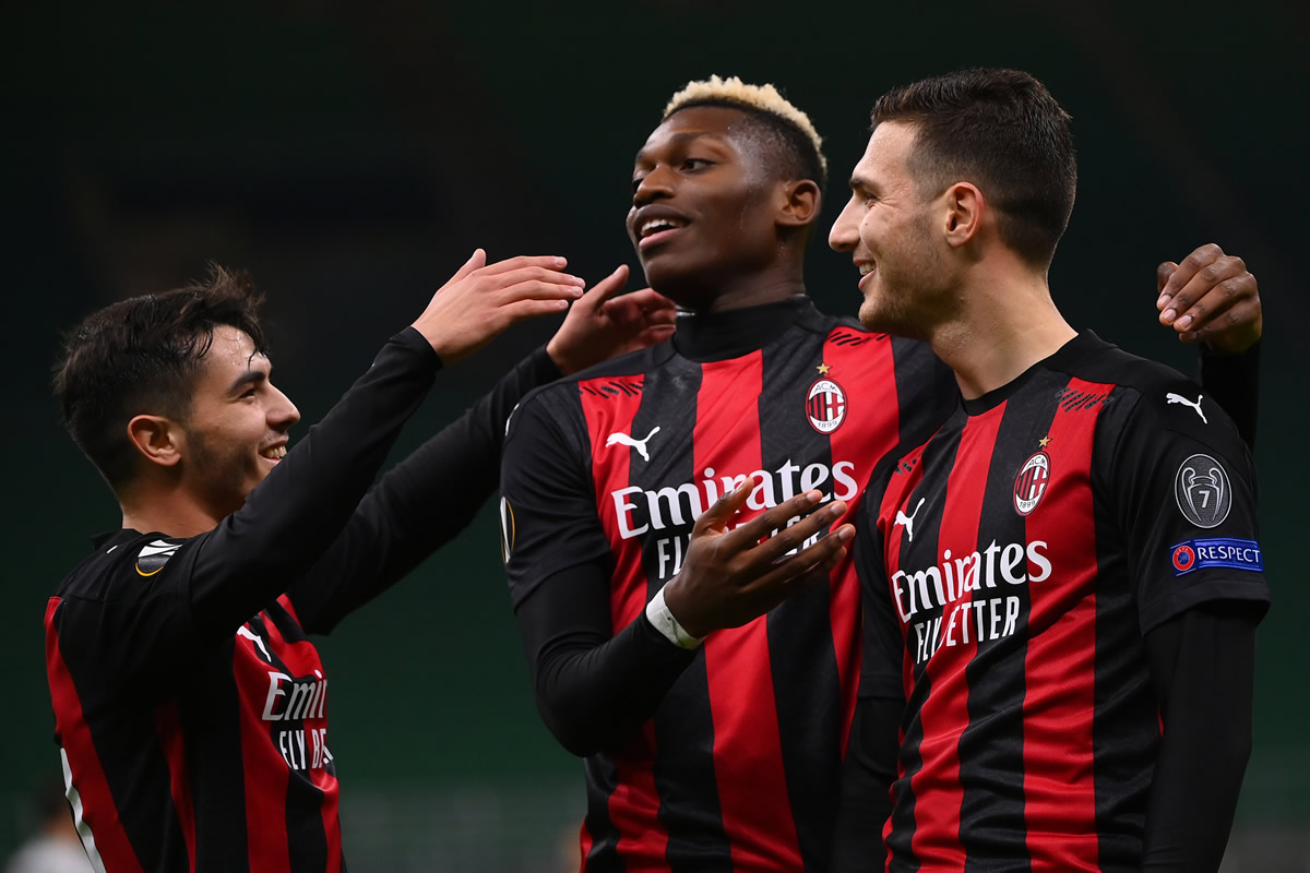 Milan vs Sparta Praga (3-0) Europa League; 23 juegos invictos - Mediotiempo