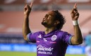 Camilo Sanvezzo marcó tres goles ante los potosinos. FOTO: Imago7