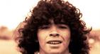 Maradona comenzó a deslumbrar al mundo desde muy temprana edad.