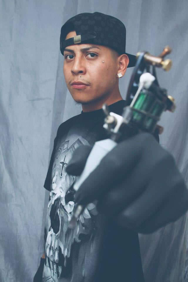 Andrés Ortega, tatuador de Julio Urías