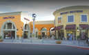 La plaza se encuentra a unos metros de la frontera de Tijuana y Estados Unidos. (google)