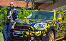 Dani Alves puso a la venta su auto.