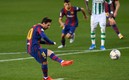 El sexto gol de Messi en esta temporada 2020-2021 fue de penal. Foto: AFP