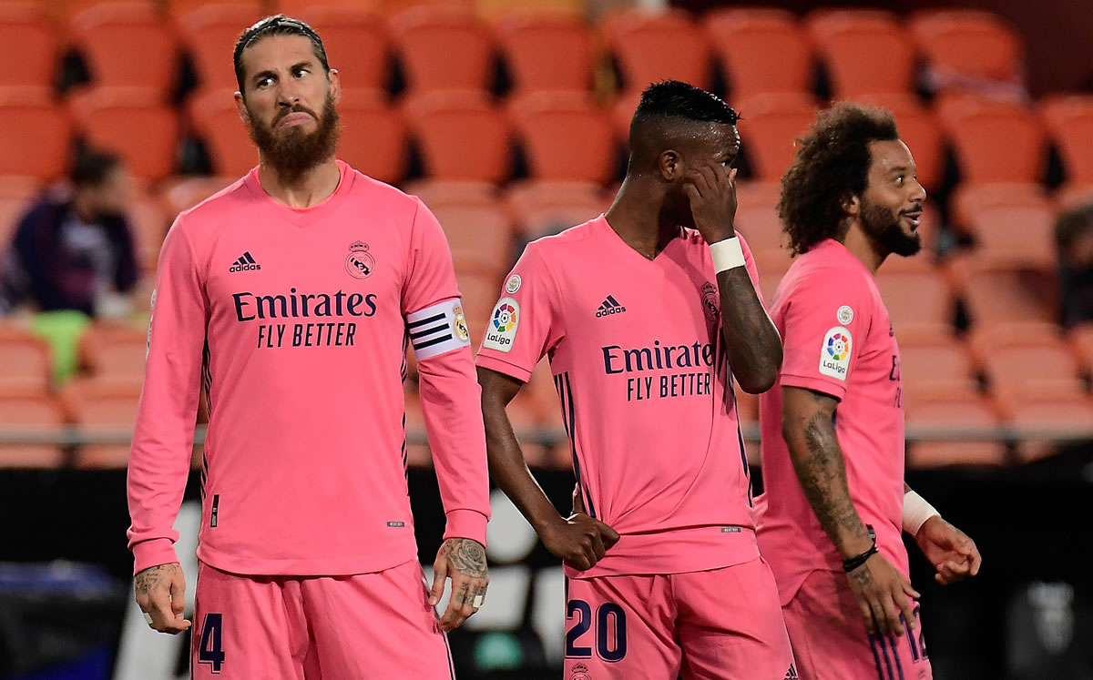 Sergio Ramos provocó uno de los penales (AFP)