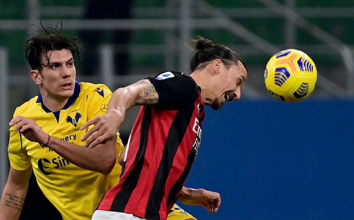 El sueco llegó a sietes goles en siete partidos en la Serie A con el Milan. FOTO: AFP.