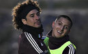 Memo se encuentra con el Tri en el Viejo Continente. (Imago 7)