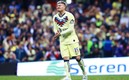 Nicolás Castillo sufrió una trombosis que lo mantiene alejado de las canchas. La image de Imago7 corresponde a un juego del Apertura 2019