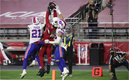 El exjugador de los Houston Texans mostró su condición de estrella (AFP)