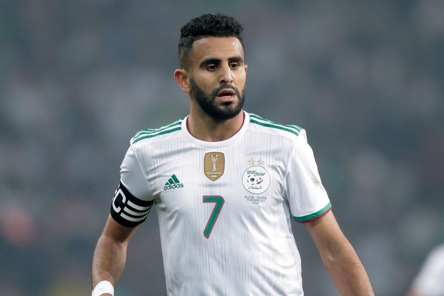 Mahrez se volvió loco y armó un jugadón para el gol de Argelia