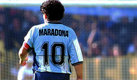 'La Noche del 10' fue un programa de televisión conducido por Maradona en 2005. (Mexsport)