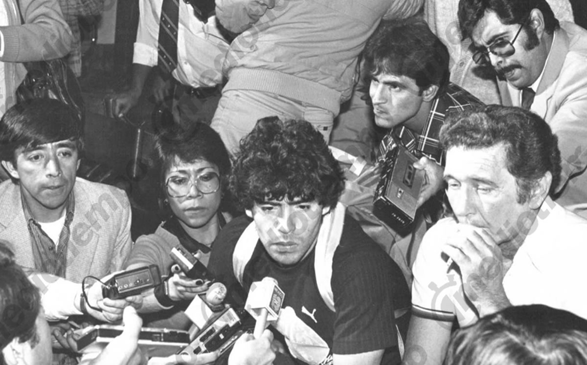 Visitó el 25 de Enero de 1982 con Boca Juniors la CDMX. (FOTOTECA MILENIO)