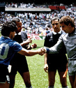 Maradona y Shilton, amor y odio por la mano de Dios.
