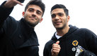 Raúl Jiménez es el futbolista consentido de la afición del Wolverhampton. (TW @Wolves)