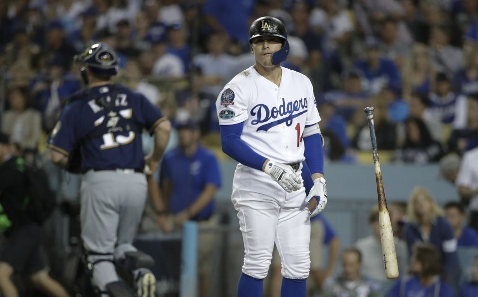 Hernández ha jugado seis de sus siete temporadas en las Mayores con los Dodgers. (Foto: AP)