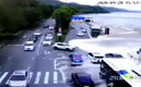 Cuando la ola comienza a avanzar en la carretera.