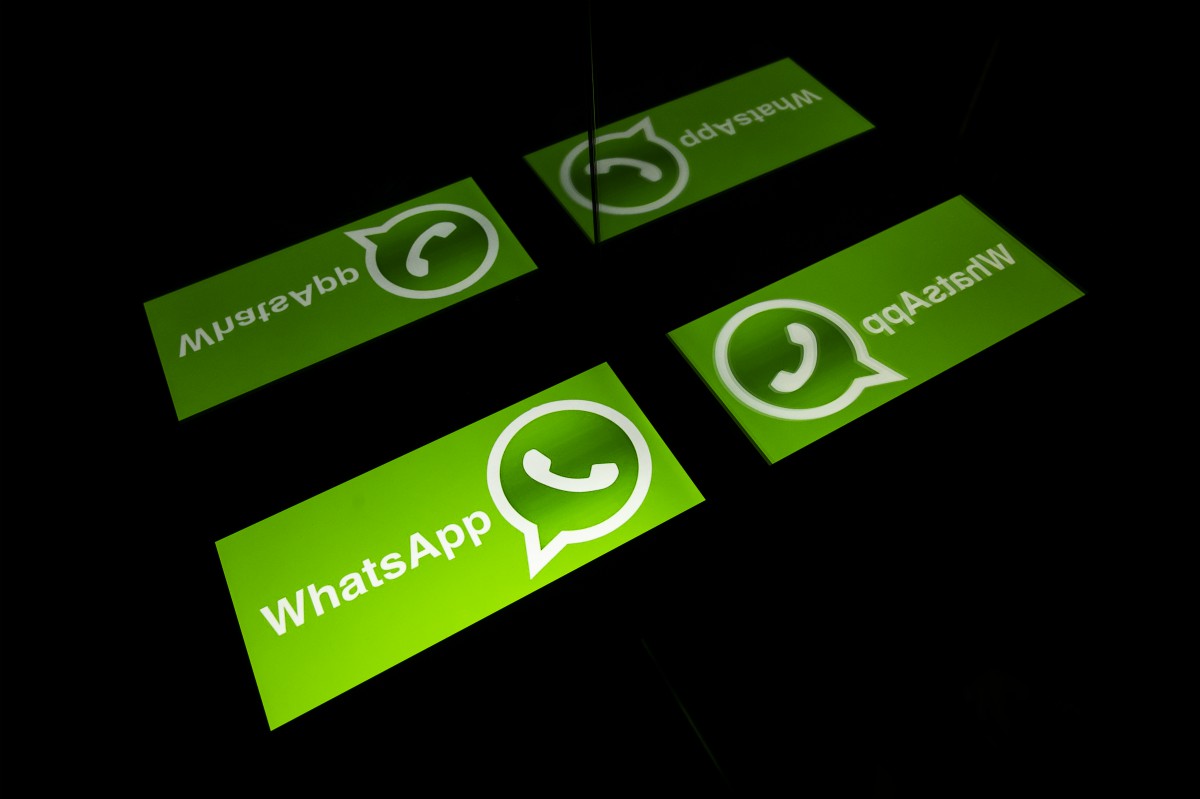 No dejes de dedicar unas palabras en Navidad por medio de WhatsApp (Foto: AFP)
