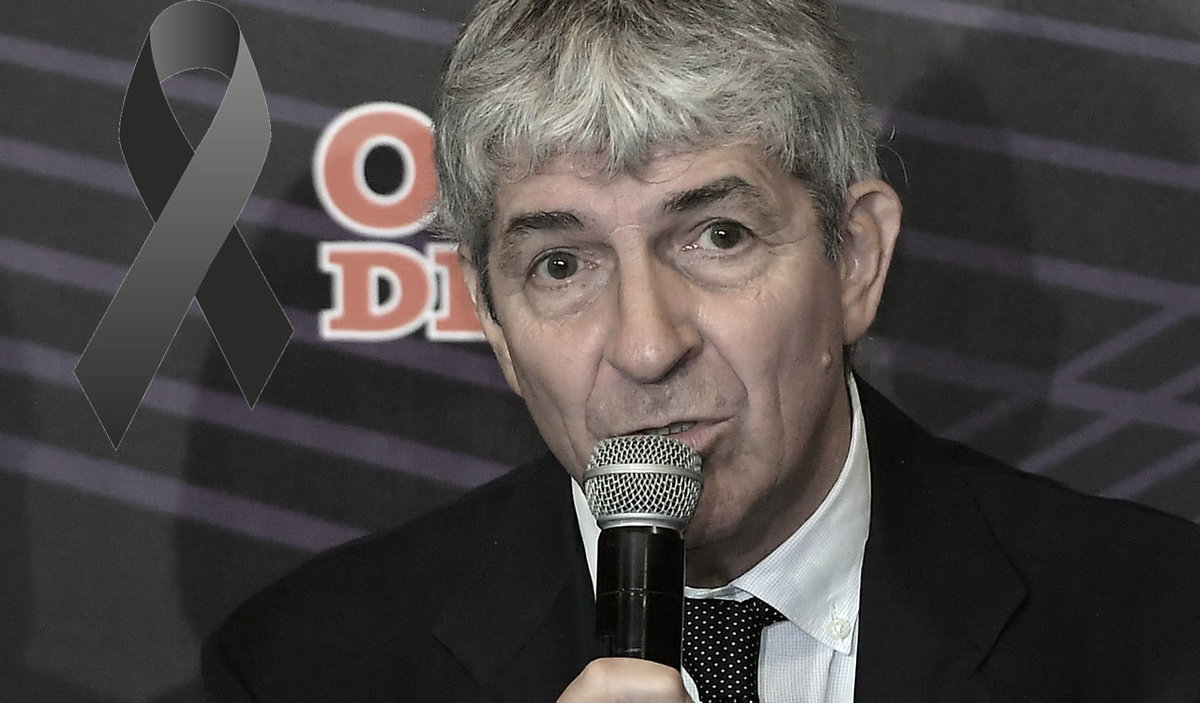 Paolo Rossi fue ingresado al Salón de la Fama del futbol en Pachuca en 2016. (Mexsport)