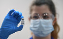 Margaret Keenan fue la primera paciente vacunada contra el coronavirus en Reino Unido. (FOTO: AFP)