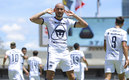 Carlos González celebra su gol 30 con la playera de Pumas. (Foto: Imago7)