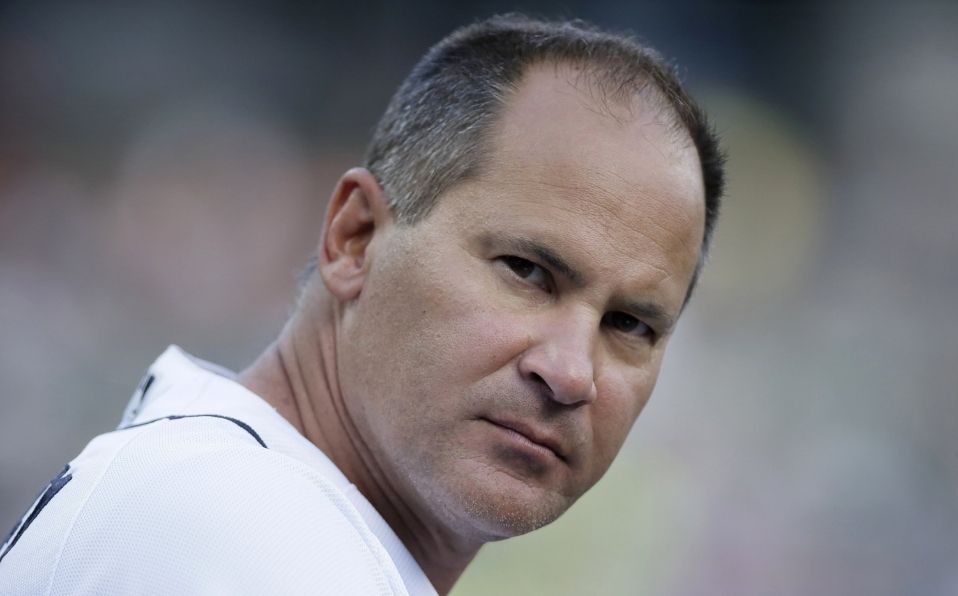 Vizquel ha sido investigado un par de ocasiones por la oficina de Grandes Ligas. (Foto: AP)