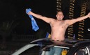 La afición de Tigres festejó en sus autos. (Foto: @ANONIMOFUTBOL_)