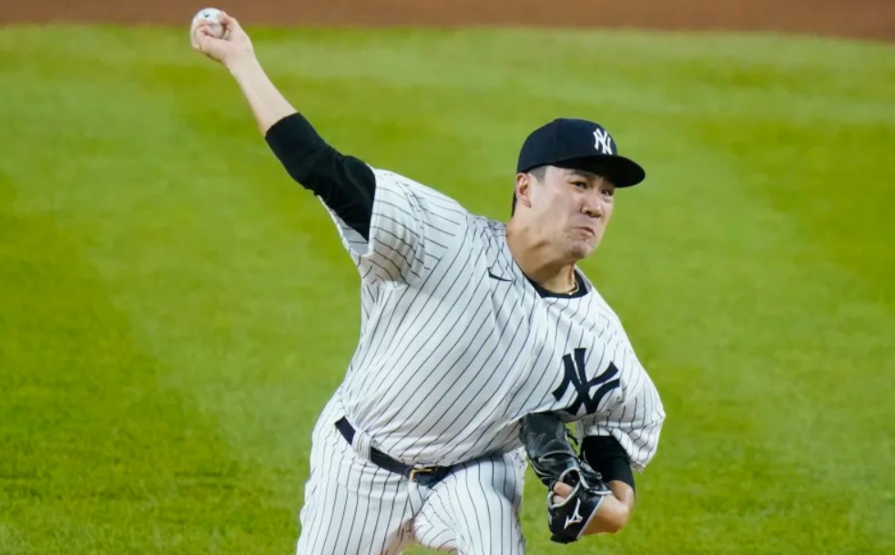 MLB RUMORES: Tanaka firma con Yankees o se va a Japón