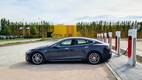 En el mundo, Tesla ha colocado diversos cargadores eléctricos para sus vehículos. Foto: @Tesla