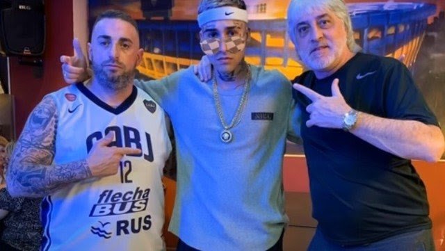 Zaramay junto a los 2 capos de la barra de Boca Juniors