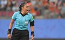 La brasileña Edina Alves formará parte de los árbitros que pitarán en el Mundial de Clubes. Foto: AFP