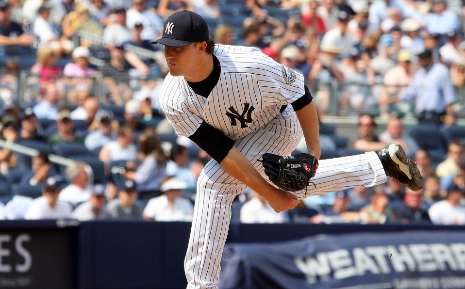 Hughes lanzó con los Yankees durante siete temporadas. (Foto: @YESNetwork)
