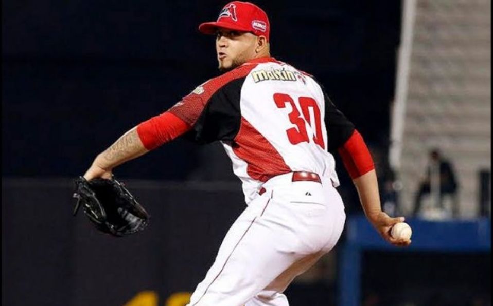 Medina no ha aceptado carrera en 17 juegos que ha relevado en el beisbol venezolano. (Foto: @LeonesOficial)