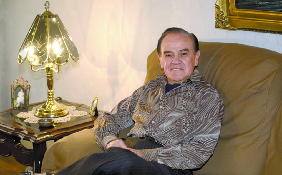 Alejandro Lara Licea, con 32 Super Bowls en su curriculum