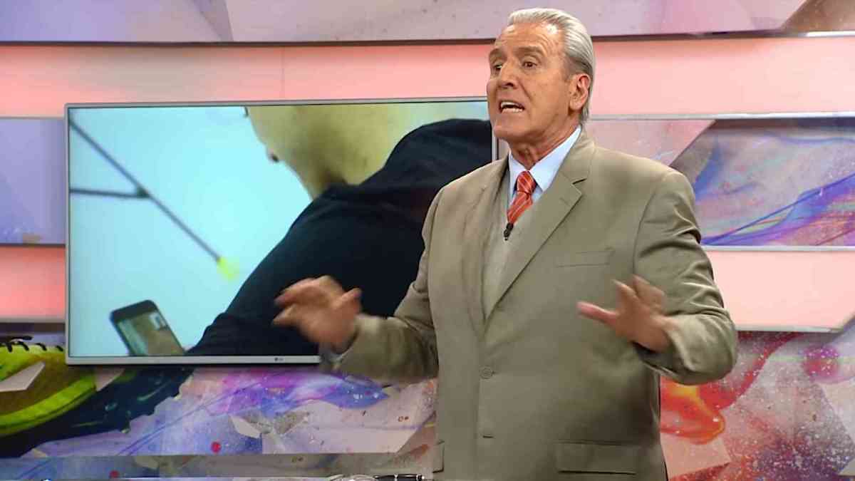 Carlos Albert, conductor, locutor y siempre metido en polémicas