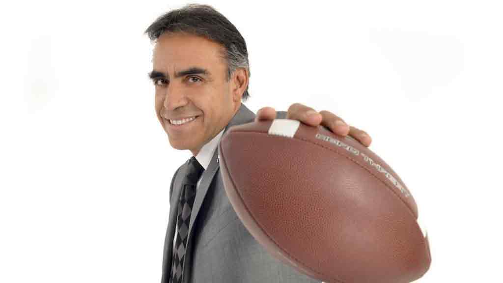 Enrique Garay se mantiene en TV Azteca, especialista en NFL y NBA