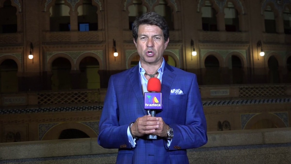 Juan Antonio Hernández, encargado ahora de las noticias deportivas en TV Azteca y ADN 40