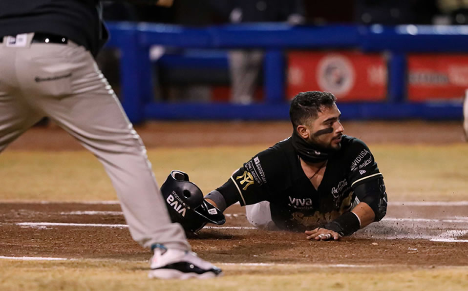 Sultanes a uno de ganar la serie, vence 5-4 a Mexicali